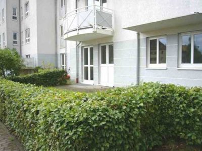 Helle 1 Zimmer-Wohnung mit Terrasse und Stellplatz