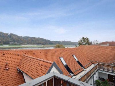 Traumhafte, vermietete 3-Zi.-Maisonettewohnung in historischem, kernsaniertem Gebäude, in Vilshofen