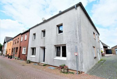 Erdgeschosswohnung mit Garage in ruhiger Umgebung