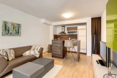 2-Zimmer-Wohnung hochwertig & modern möbliert in Freimann