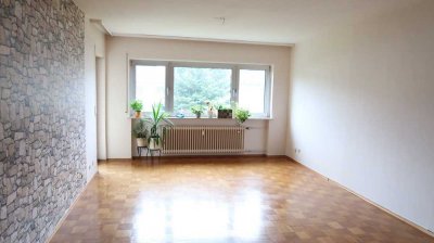 Solide und wohnfreundliche 2 Zimmerwohnung mit Sonnenbalkon in begehrter Lage von Nieder Roden