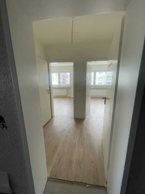 Kernsanierte, 2-Zimmer-Wohnung in schöner Lage