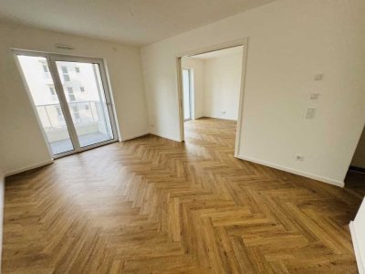 Lichtdurchflutete 3-Zimmer mit EBK, Abstellkammer, Gaderobe,  Balkon zum Innenhof!!!