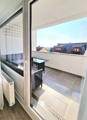 Zentral und modern: TOP modernisierte 3-Zimmer Wohnung im Taunus