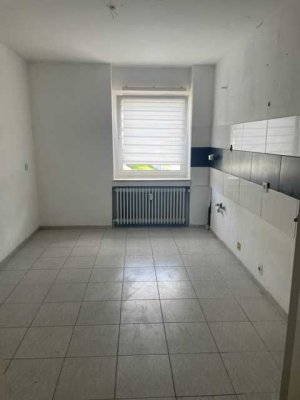 Helle schöne 3 Zimmerwohnung zu vermieten