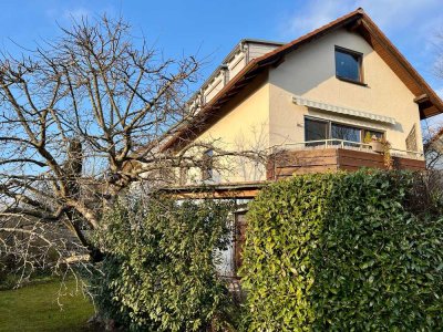 Sonniges Einfamilienhaus mit schönem Garten