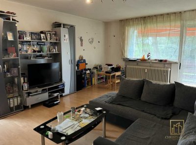 Christian Dik Immobilien / Erdgeschosswohnung mit 2 Balkone in ruhiger Lage