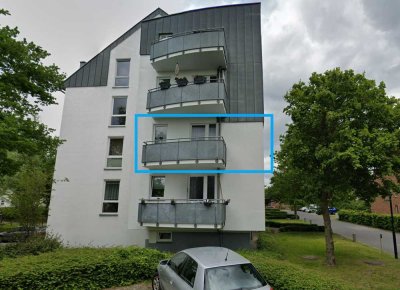 Nachmieter gesucht (min 1806€ Nettoeinkommen): Helle 2-Zi.-Wohn. Balkon+Badewanne in Rostock-Biestow