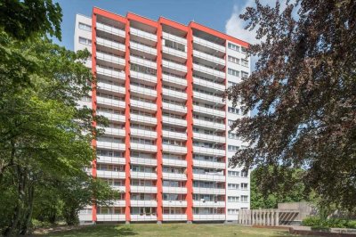 Sanierte 4-Zimmer-Wohnung mit zwei Bädern und Balkon mit Blick über Braunschweig!