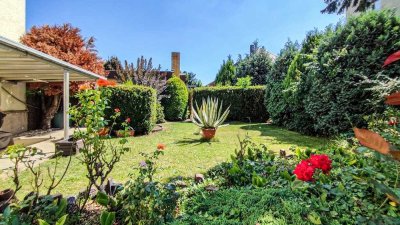 Freistehender, gepflegter Bungalow in Zwenkau – Ruhige Lage, großer Garten, Pool. Nur 5 Min. zum See