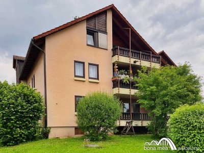 Raumwunder! 3,5-Zimmer-Wohnung mit XXL-Balkon, Stellplatz und Einbauküche.