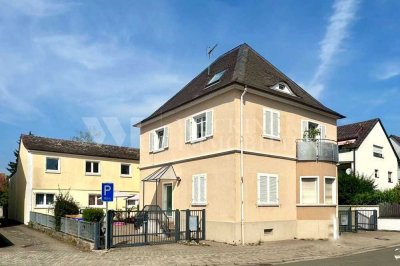 Charmante 4-Zimmer-Dachgeschosswohnung mit Dachterrasse in Weisenheim am Sand