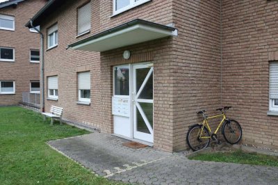 Geschmackvolle 1-Raum-Wohnung aufwendig saniert mit Garten in Troisdorf