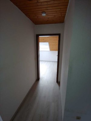 2-Zimmer-DG-Wohnung