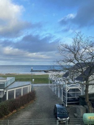 Dirkekt hinterm Deich : Geräumige 5,5-Raum-Wohnung am Schönberger-Strand