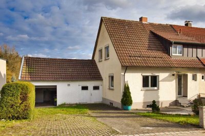 Bezugsfrei fürs Familienglück - mit wunderschönem Garten!