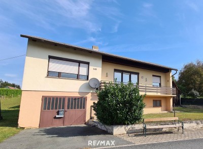 Sonniges Einfamilienhaus mit schöner Aussicht auf den Hannersberg