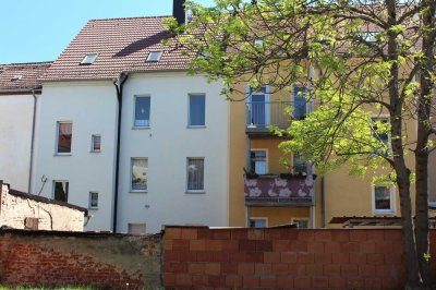 Neuer Preis! Ruhige Citylage, san. 3- Fam.-haus, komplett bezugsfrei, in guter Innenstadt- Lage....