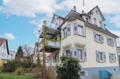 Charmantes Dreifamilienhaus mit viel Gestaltungsspielraum, Garten und 2 Stellplätzen