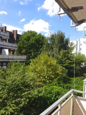 Cosy modern, sonnig, ruhig mit S/W Balkon, EBK, Mietvertrag ab 15.01.2025 für 3 Monate frei