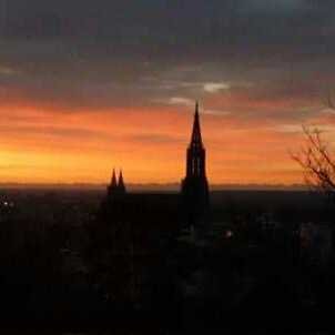 Ruhige 3,5-Zimmer-Maisonette-Dachgeschosswohnung am Michelsberg mit herrlichem Blick über Ulm