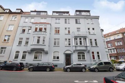 Charmanter Altbau: 2-Zimmer-Wohnung in der Südstadt!