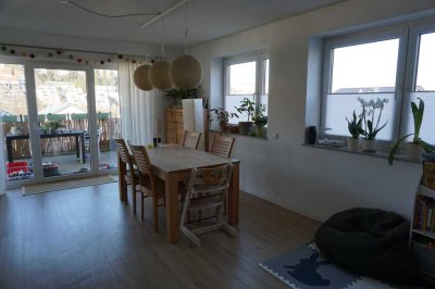 Schöne 4-Zimmer-Wohnung mit Garten und Einbauküche in Bad Schwalbach