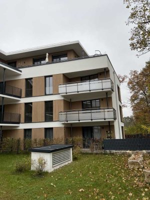 Erstbezug- 4-Zimmerwohnung - Am Marienbergpark - Einbauküche - Balkon - TG - Aufzug