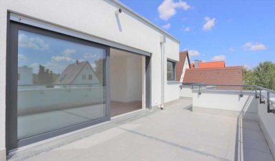 *2-Zimmer-Penthouse mit umlaufender Dachterrasse und Aufzug in die Wohnung - exklusiv und neuwertig*