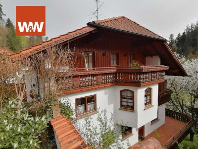 Tolles Haus im Villa Stil
mit schöner Einliegerwohnung!