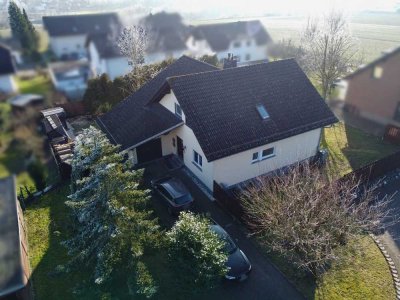 Ein Zuhause mit Herz und Vielfalt – Ihr perfektes Familienhaus für gemeinsames Wohnen unter einem Da