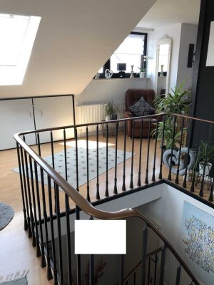 +++ Schöne große 2-3 Zimmer Maisonette Whg. + Dachterrasse, 2 x Badezimmer Wanne bzw. Dusche ++