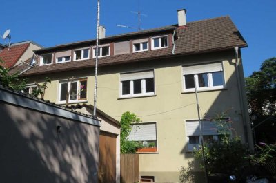 3-Zimmer-Erdgeschosswohnung mit Garten und Garage in Bad-Cannstatt, provisionsfrei