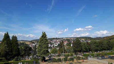 helle 3,5 Zimmerwohnung mit Weitblick in Aßlar