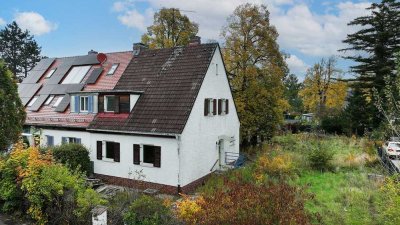 Vielseitiges Wohnpotenzial: Bestand sanieren oder Neubau mit 2 Wohneinheiten realisieren