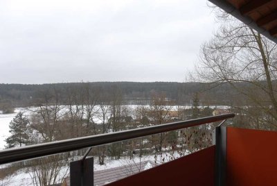 Großzügige 3 1/2 Wohnung mit Balkon, eigenem Eingang und Carport