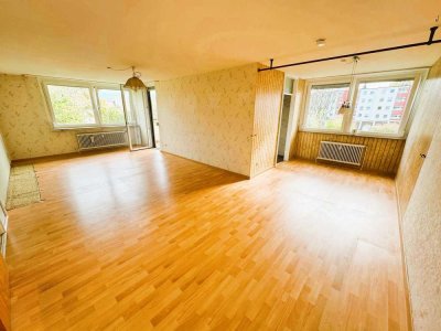 **schön helle 3,5 Zimmer EG Wohnung mit 2 Balkone und Stellplatz in Backnang zu verkaufen**