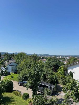 Repräsentative Villa in Bestlage mit traumhaftem Ausblick an der Achalm