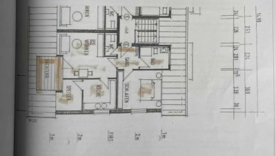 Exklusive möblierte 2,5-Zimmer-DG-Wohnung mit gehobener Innenausstattung mit EBK in Winnenden