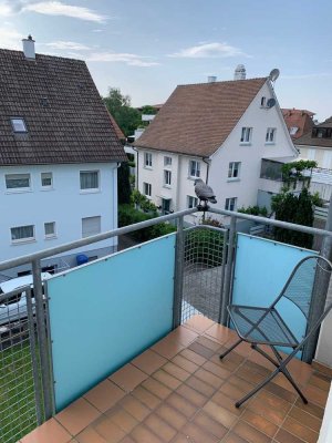 Sehr schöne neu renovierte 3 Zimmerwohnung (2.OG) in Weil am Rhein