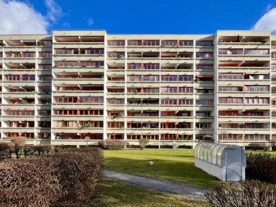 Vermietete 3-Zi.-Wohnung mit Westbalkon und TG in Laim