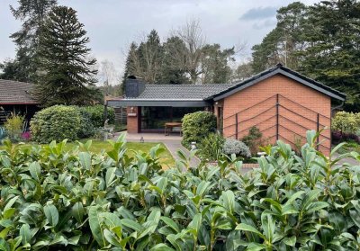 Einfamilienhaus / Freihstehender Winkelbungalow Venekotensee