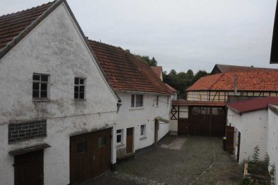 Bauernhaus mit Nebengebäuden und großem Grundstück in Hörselberg Hainich