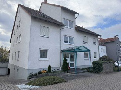 Attraktive 2-Zimmer-Wohnung mit gehobener Innenausstattung mit Balkon und EBK in Ludwigshafen