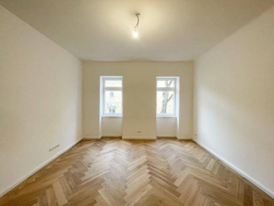 Wunderschöne GENERALSANIERTE 2-Zimmer Altbauwohnung in 1130 Wien zu verkaufen