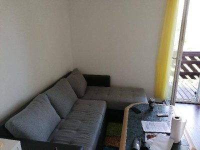 1 Zimmer Wohnung mit Balkon und Parkplatz