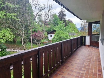 Igls: Geräumige Wohnung mit Grünblick