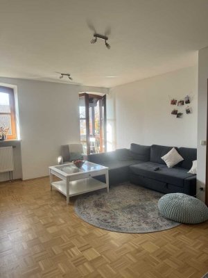 Stilvolle 2-Raum-Wohnung mit Balkon in Gröbenzell