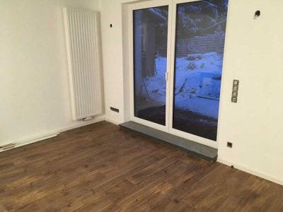 Moderne Single-Wohnung mit ruhiger Terrasse