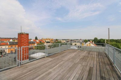 Bezugsfrei- Penthouse am Clara-Zetkin-Park mit Dachterrasse, Stellplatz und Fahrstuhl